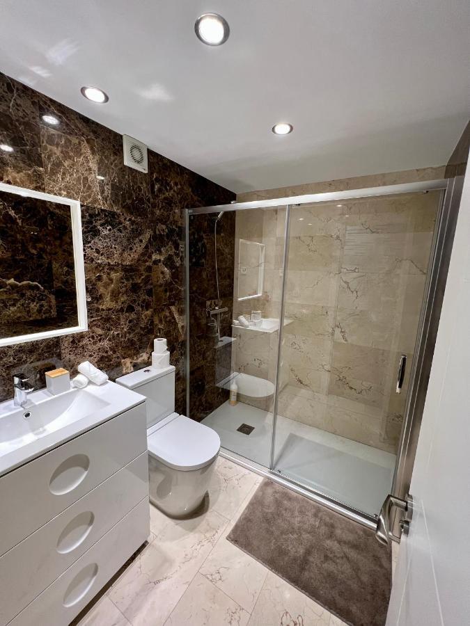 Apartamentos Prestige Suites Malaga III Екстер'єр фото
