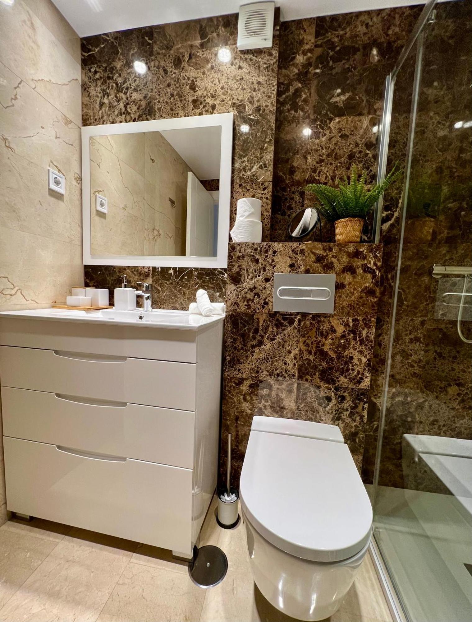 Apartamentos Prestige Suites Malaga III Екстер'єр фото